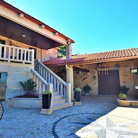 Meis Galihost - A Casa Das Barreiras מראה חיצוני תמונה