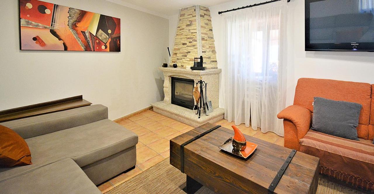 Meis Galihost - A Casa Das Barreiras מראה חיצוני תמונה